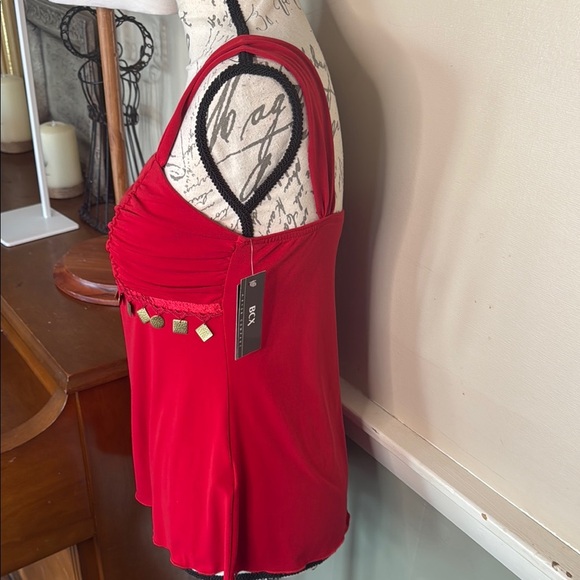 BCX Red Sleeveless Embellished Top MADE IN USA NWT - Picture 3 of 4